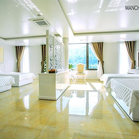 Manchester Hotel Hạ Long Exterior foto